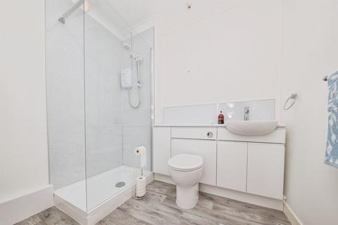 2 bedroom apartment for sale, Weavers Court, Sudbury