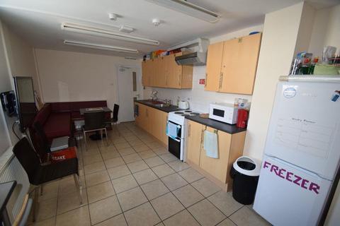 1 bedroom in a house share to rent, The Old Barn, 135 High Street