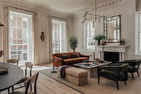 2 bedroom apartment for sale, Hertford Street, London W1J