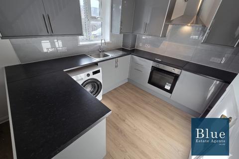 1 bedroom end of terrace house to rent, Meadow View, Hithermoor Road, Staines-upon-Thames, TW19