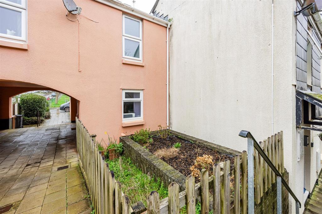 A04 - Barnfield Walk Kingsbridge - 260223.jpg