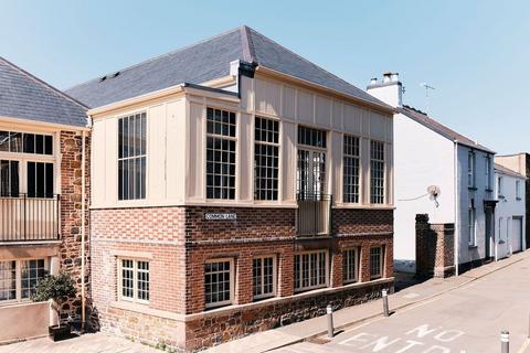 3 bedroom maisonette for sale, Oxford Road, Jersey JE2