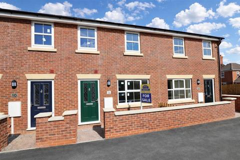 3 bedroom terraced house for sale, Sartoris Road, Rushden NN10