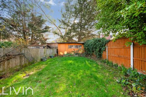 4 bedroom end of terrace house for sale, London SW16