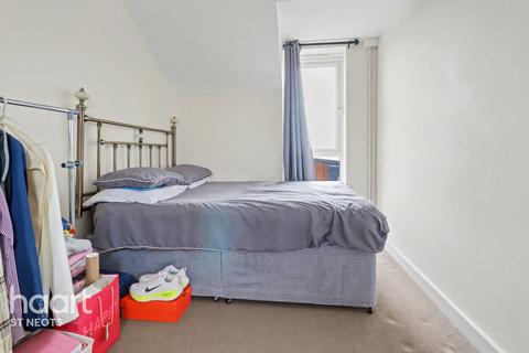 2 bedroom apartment for sale, Station Square, St Neots