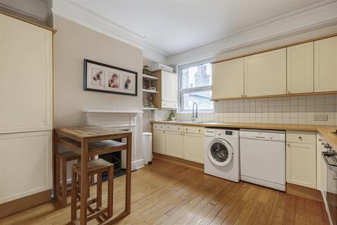 2 bedroom flat for sale, Upper Richmond Road West, East Sheen, SW14