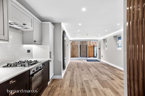 2 bedroom flat for sale, Windmill Road, Croydon