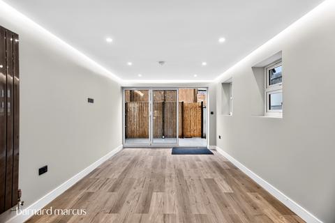 2 bedroom flat for sale, Windmill Road, Croydon