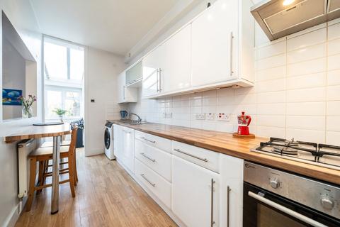 3 bedroom house for sale, Mayfield Avenue, London W13