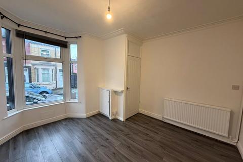 undefined, Parkside Road, Birkenhead, Merseyside, CH42