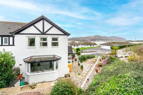 Lon Vardre, Deganwy, Conwy, LL31