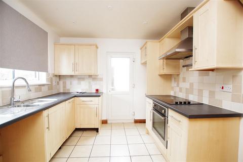 3 bedroom semi-detached house for sale, Eastern Avenue, Swindon SN3