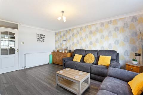 2 bedroom bungalow for sale, 10 Chestnut Place, Perth, PH1