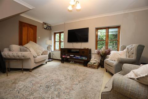 undefined, Sycamore Farm, Bonvilston, Vale of Glamorgan. CF5 6TR