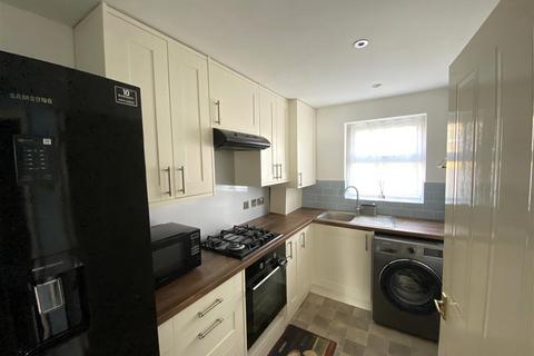 1 bedroom flat for sale, Tollgate Drive, Hayes