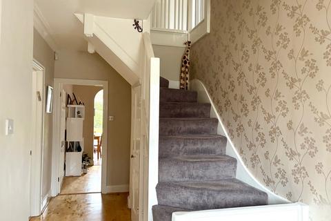 4 bedroom semi-detached house for sale, Parkside Drive, Edgware HA8
