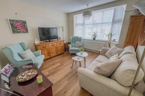 2 bedroom detached bungalow for sale, Farm Road, Weston-Super-Mare BS22