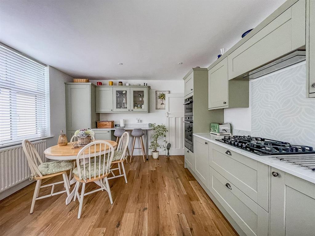 Kitchen / Diner