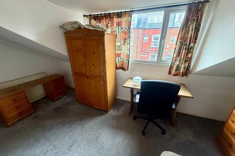 undefined, LEEDS LS4