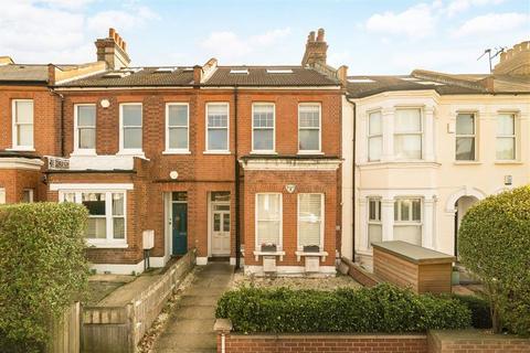 3 bedroom flat for sale, Cavendish Road, London SW12