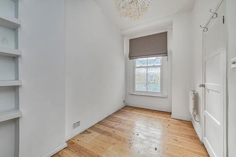 2 bedroom flat for sale, Sandmere Road, Clapham, London, SW4