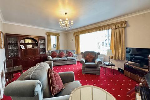 3 bedroom semi-detached house for sale, Court Road, Southport, PR9 9ET
