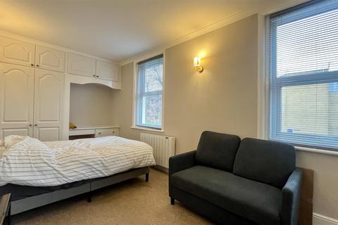 undefined, Cavendish Road, Sutton SM2