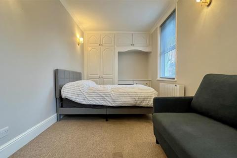 undefined, Cavendish Road, Sutton SM2