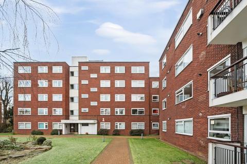 2 bedroom apartment to rent, The Fountains,  Ballards Lane,  N3