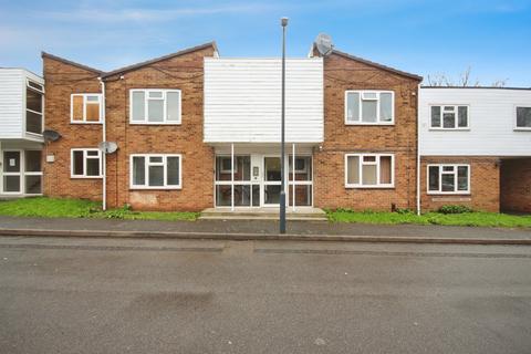 2 bedroom ground floor flat for sale, Charles Gardner Road, Leamington Spa