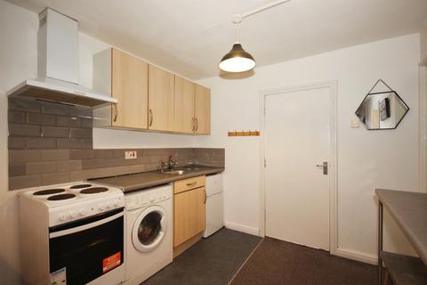 2 bedroom ground floor flat for sale, Charles Gardner Road, Leamington Spa
