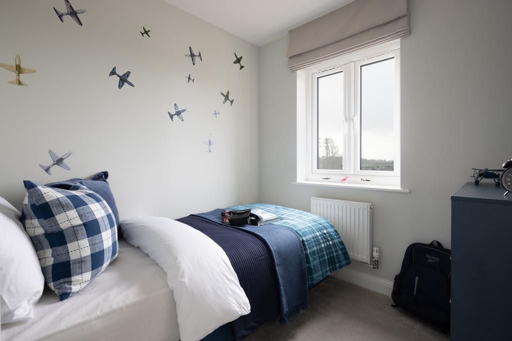 Archford bed 3