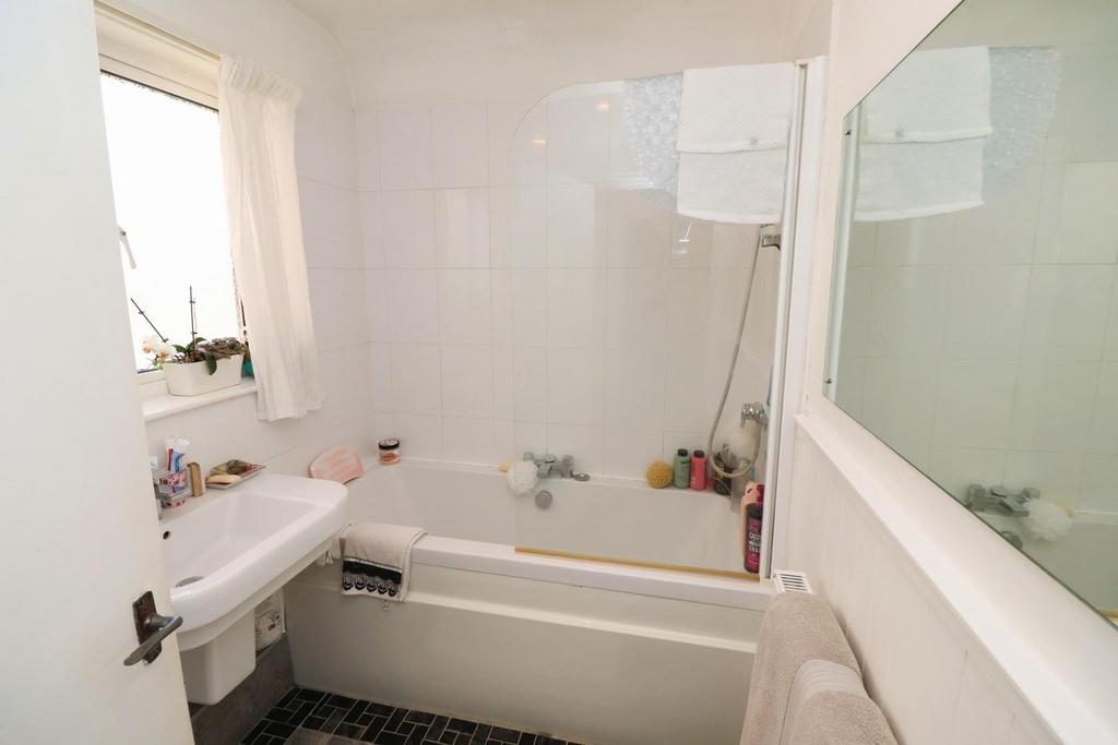 Bathroom/WC