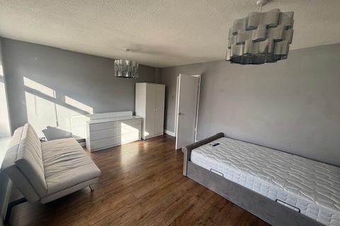 undefined, Princess Gardens, Bristol, BS16