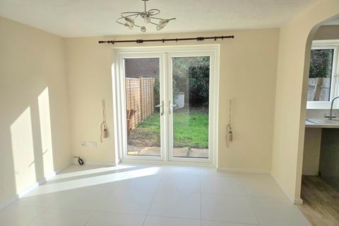 1 bedroom property to rent, Lapwing Close, Bicester, OX26