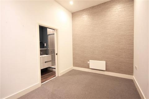 Studio to rent, Cornwall Street, Birmingham, B3