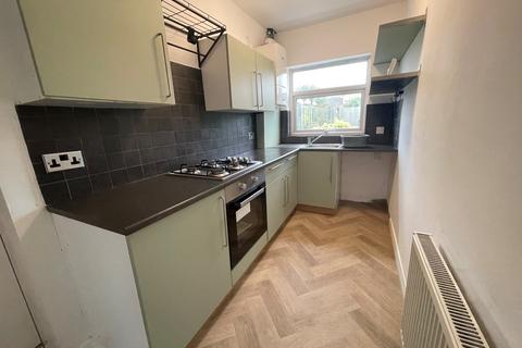 3 bedroom semi-detached house to rent, Coventry Road, Birmingham, B26