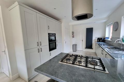 4 bedroom detached house for sale, Underwood Place, Brackla, CF31