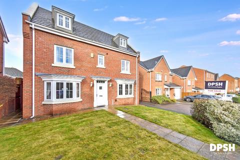 5 bedroom detached house for sale, Woodside View, Middleton, Leeds