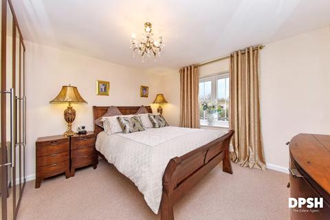 5 bedroom detached house for sale, Woodside View, Middleton, Leeds