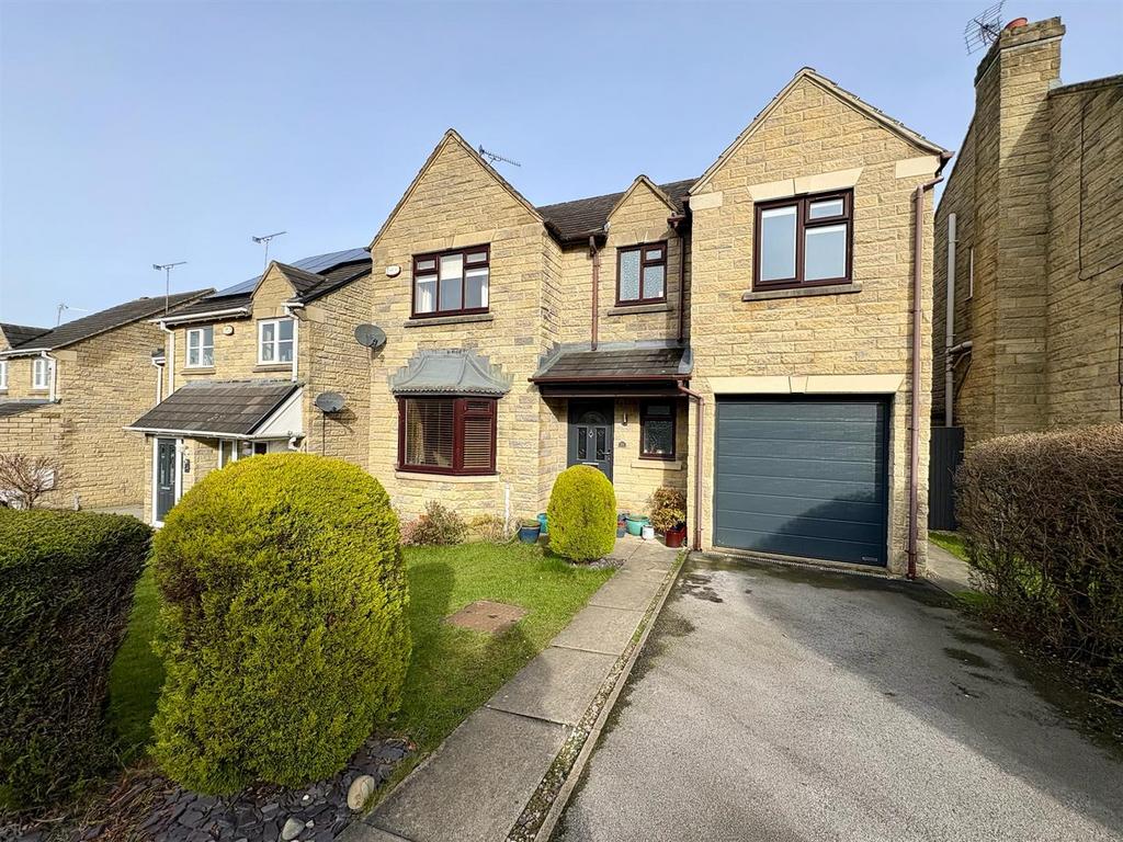 Ennerdale Drive, Elland (1).jpg