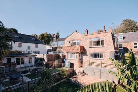 3 bedroom detached house for sale, Palm Grove, St. Helier JE2