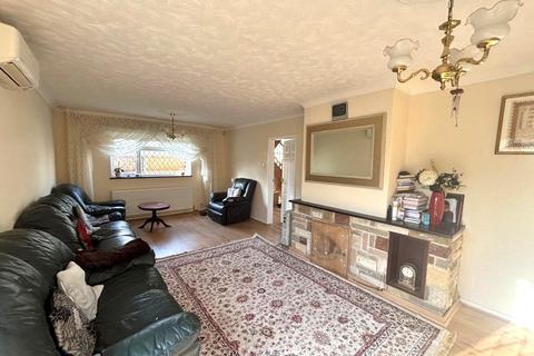 undefined, Windmill Avenue, DEREHAM