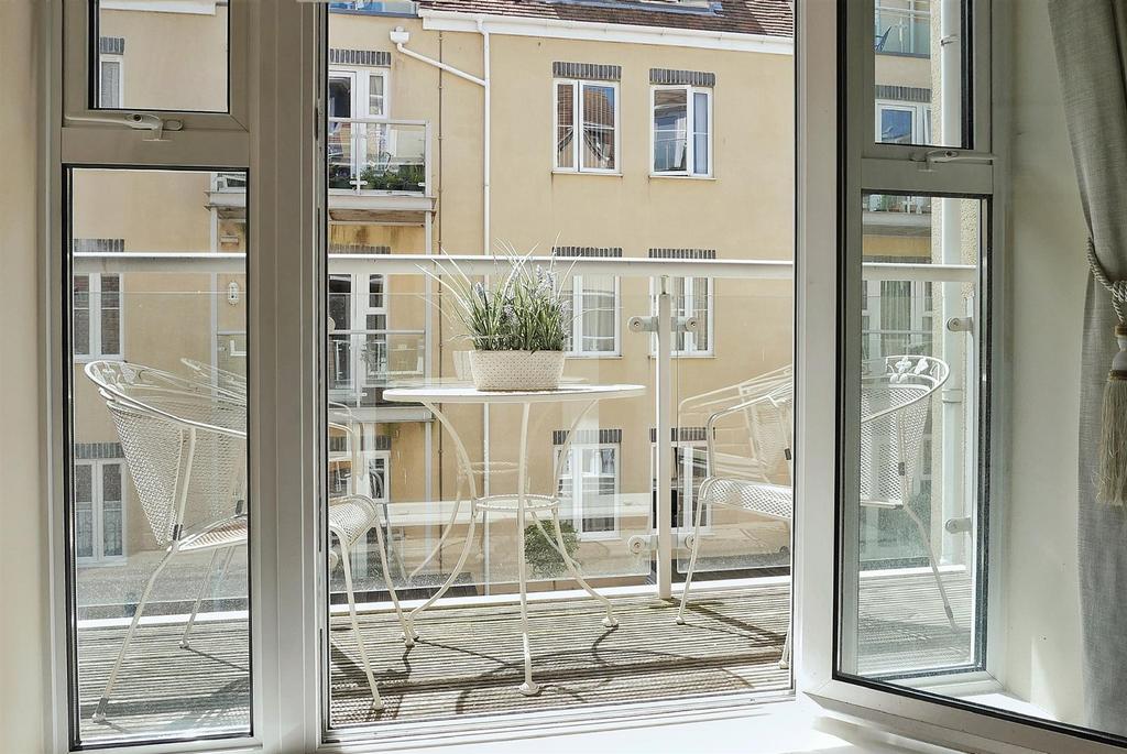 Balcony.jpg