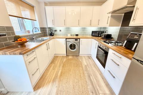 3 bedroom detached house for sale, Racemeadow Crescent, Dudley DY2