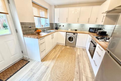 3 bedroom detached house for sale, Racemeadow Crescent, Dudley DY2
