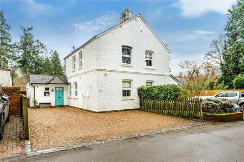 undefined, Hamlash Lane, Frensham, Farnham, Surrey, GU10