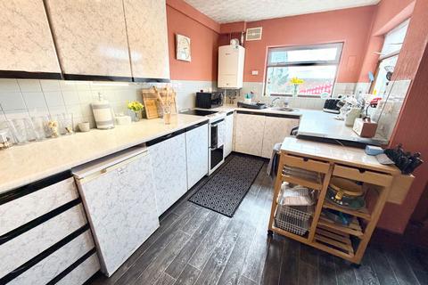 3 bedroom semi-detached house for sale, North Street, Brierley Hill DY5