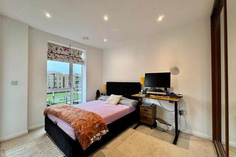 3 bedroom duplex for sale, Coxwell Boulevard, London, NW9