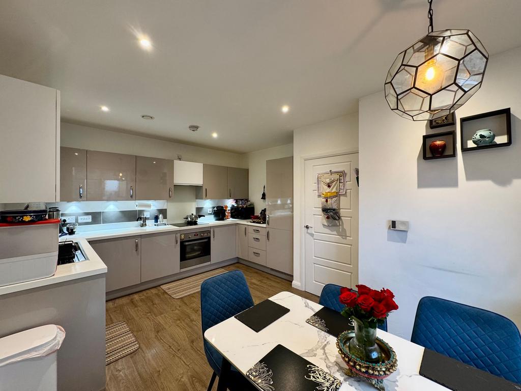 Kitchen/dining area